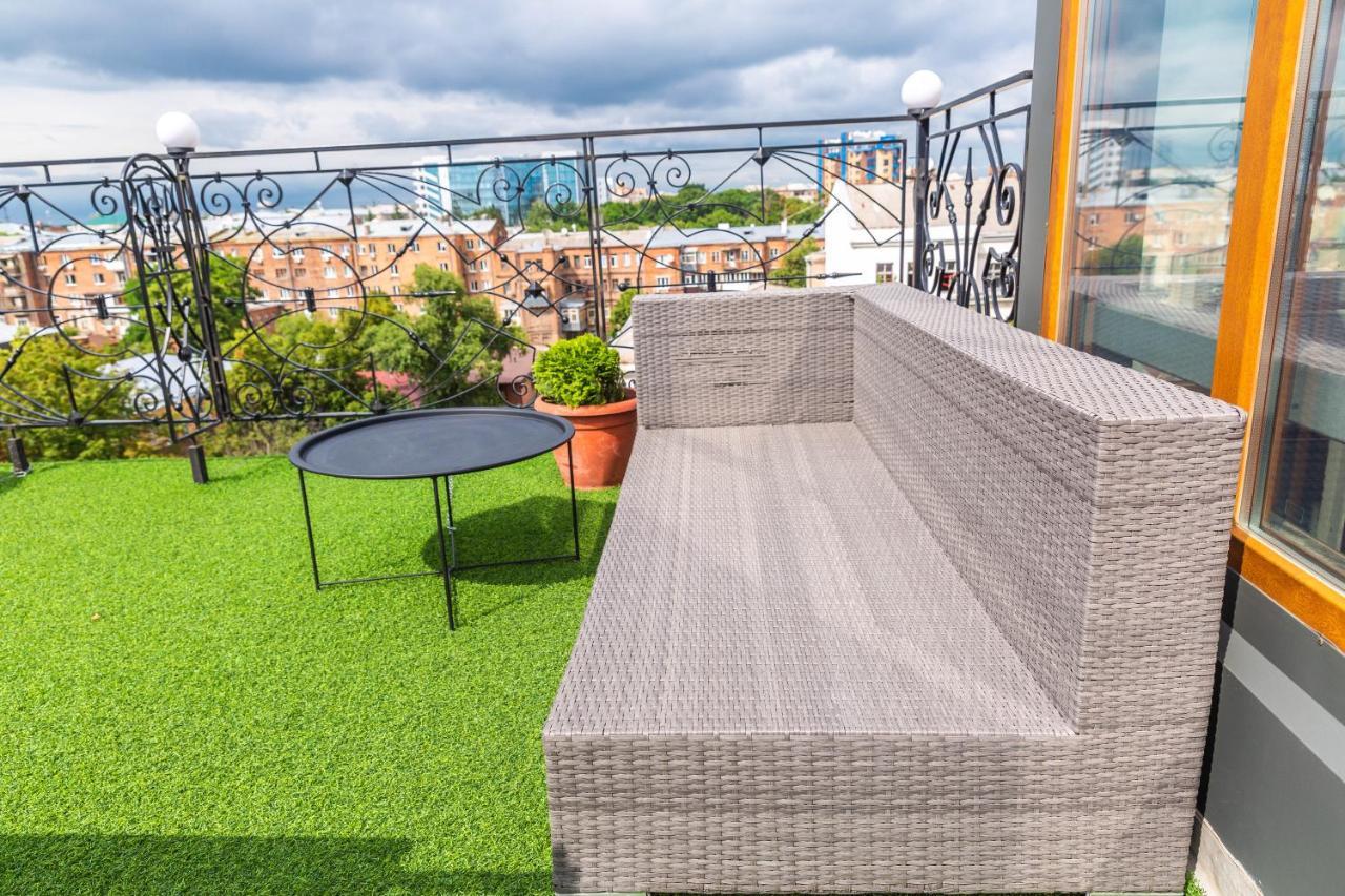 Hotel "Mandarin Clubhouse" Kharkiv Bagian luar foto